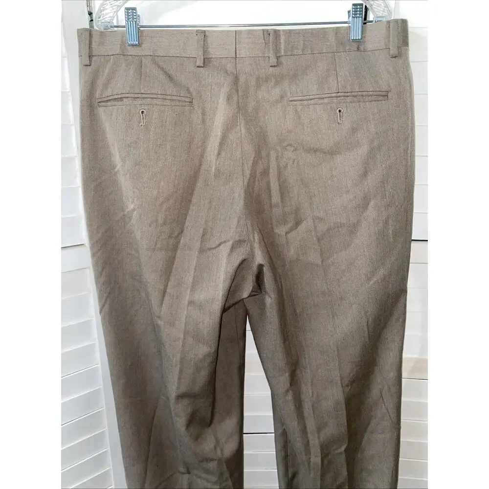Braggi by Louis Raphael Men’s Pants 38x32 Pleated Cuffed Dress Slacks Khaki